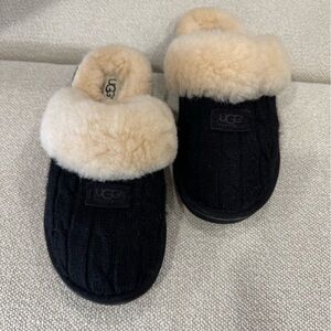 UGG Women's Black and Cream Slippers